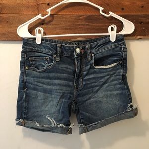 American Eagle outfitters frayed jean shorts